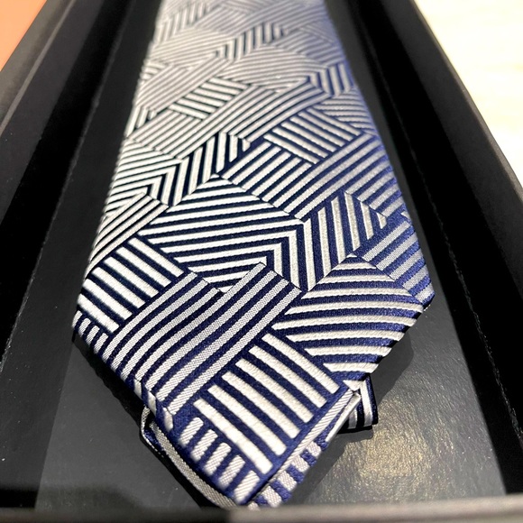 🔥ART DECO🔥✨💯AUTH LVMH THOMAS PINK STRIKING NAVY STACK GEOMETRIC MOTIF TIE - Picture 6 of 16